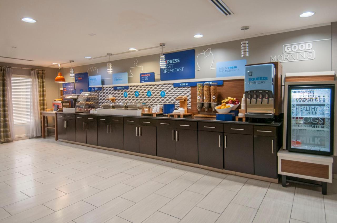 Holiday Inn Express & Suites Jackson Downtown - Coliseum By Ihg Ngoại thất bức ảnh