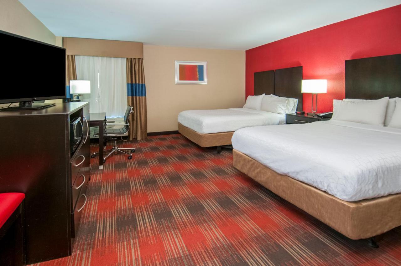 Holiday Inn Express & Suites Jackson Downtown - Coliseum By Ihg Ngoại thất bức ảnh
