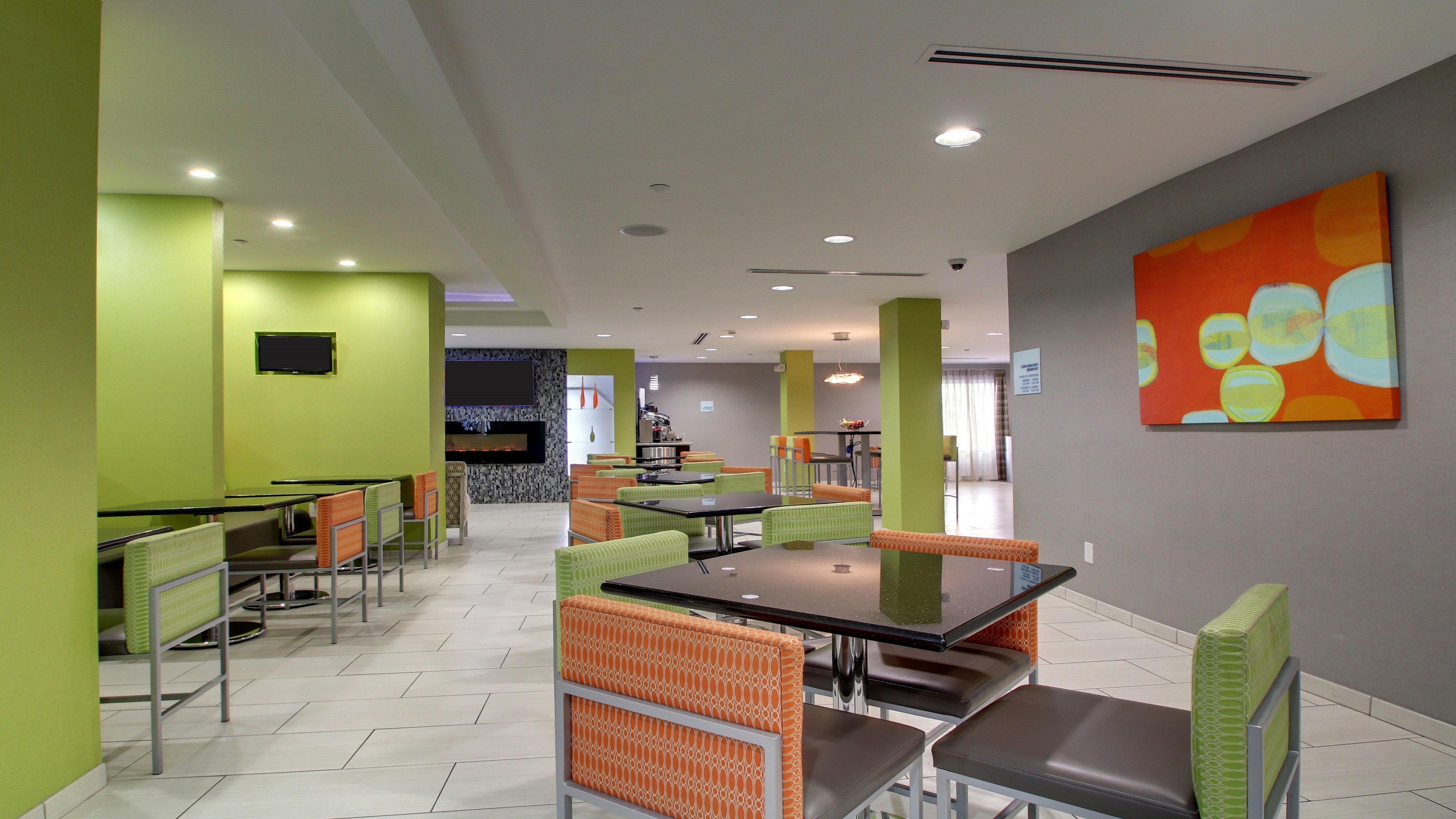 Holiday Inn Express & Suites Jackson Downtown - Coliseum By Ihg Ngoại thất bức ảnh