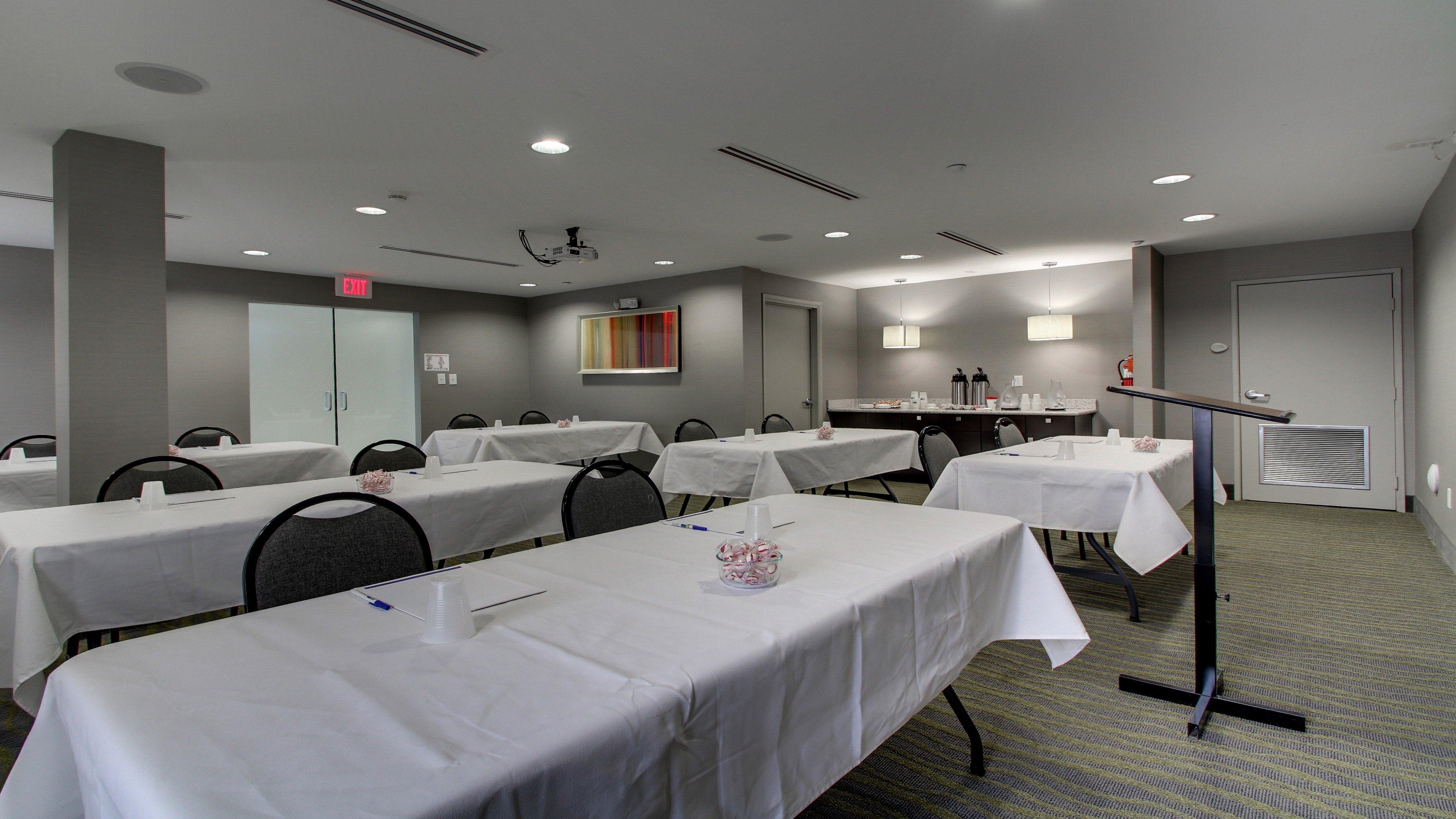 Holiday Inn Express & Suites Jackson Downtown - Coliseum By Ihg Ngoại thất bức ảnh