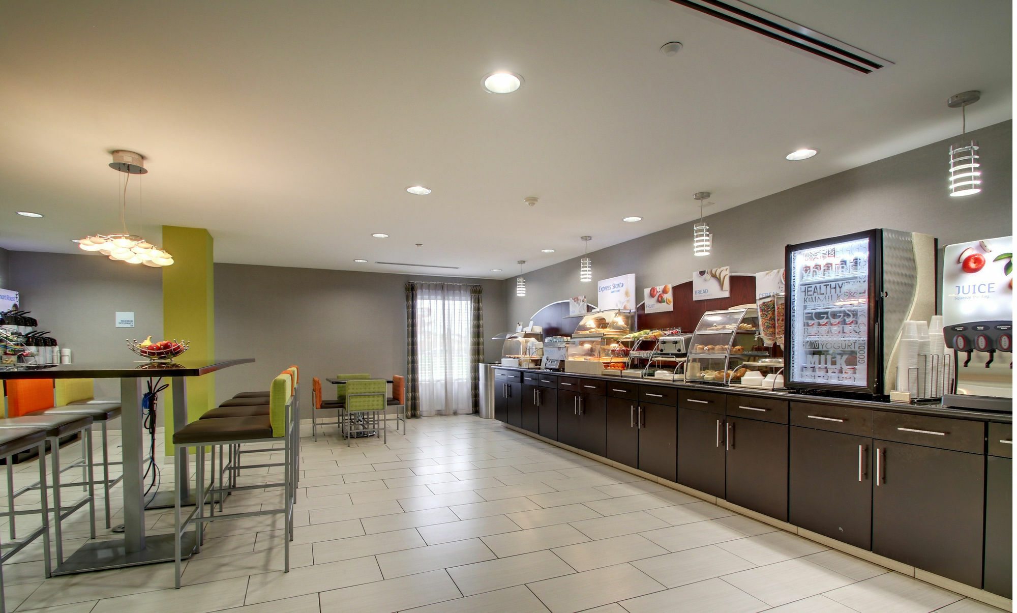 Holiday Inn Express & Suites Jackson Downtown - Coliseum By Ihg Ngoại thất bức ảnh